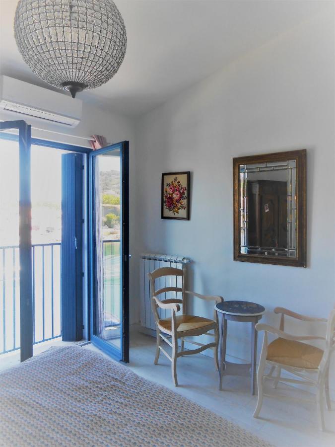 Holiday home La Maison Bleue *