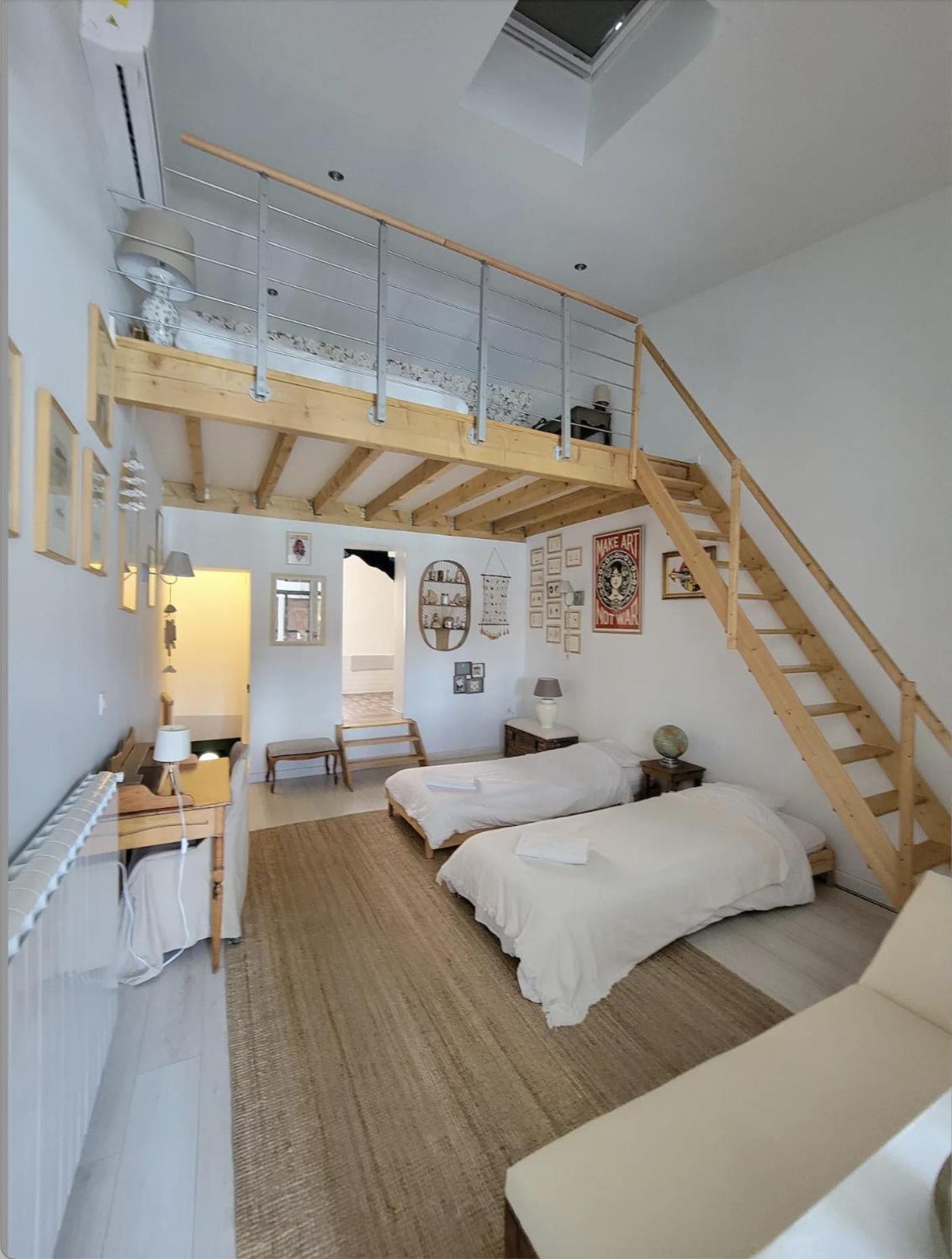 La Maison Bleue Sete